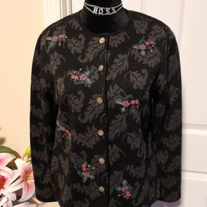 WOMEN'S TALBOTS SWEATER